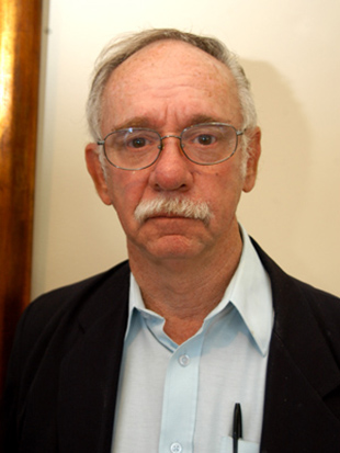 foto mostra o pesquisador João Carlos Pinto.