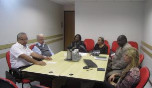 Delegação do Níger em reunião com diretoria do Nupad. Foto: Rafaella Arruda.