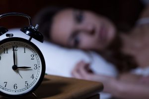 Professor conta que há diferentes tipos de insônia e que mulheres são mais propensas ao problema